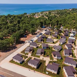 Eurocamp Mobile Homes At Campsite Park Umago